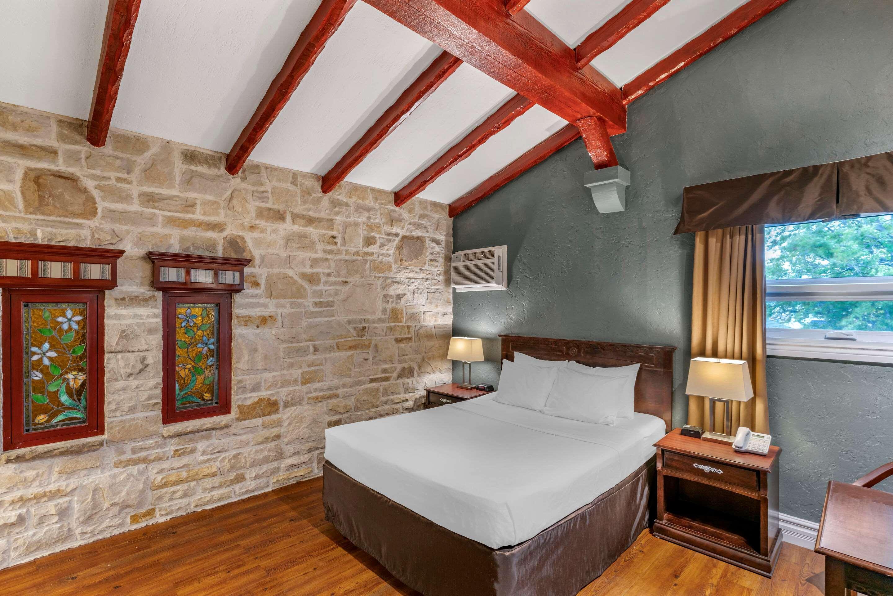 Econo Lodge Brossard Kültér fotó