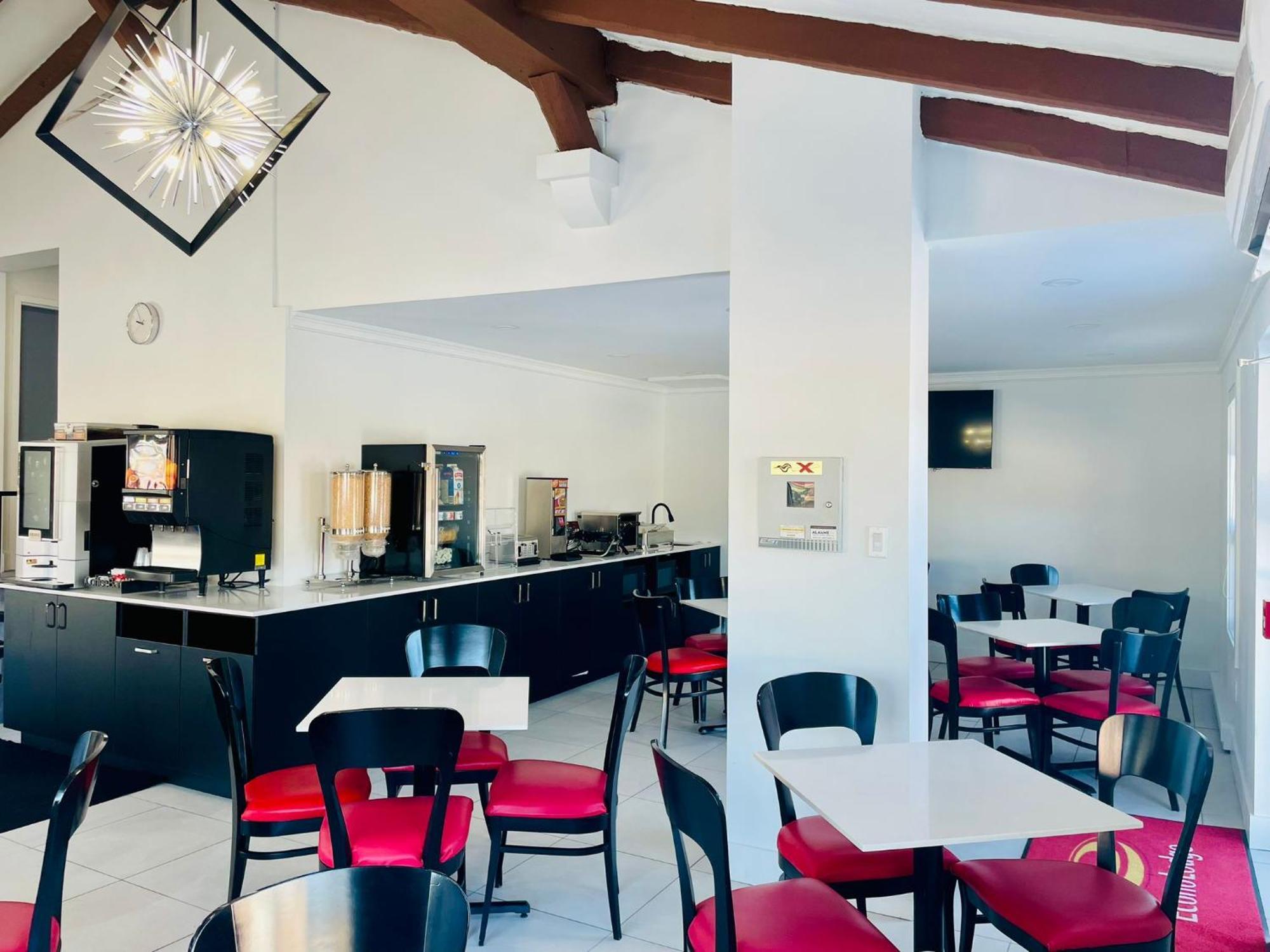 Econo Lodge Brossard Kültér fotó